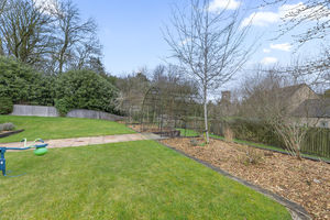 Photo 52- click for photo gallery